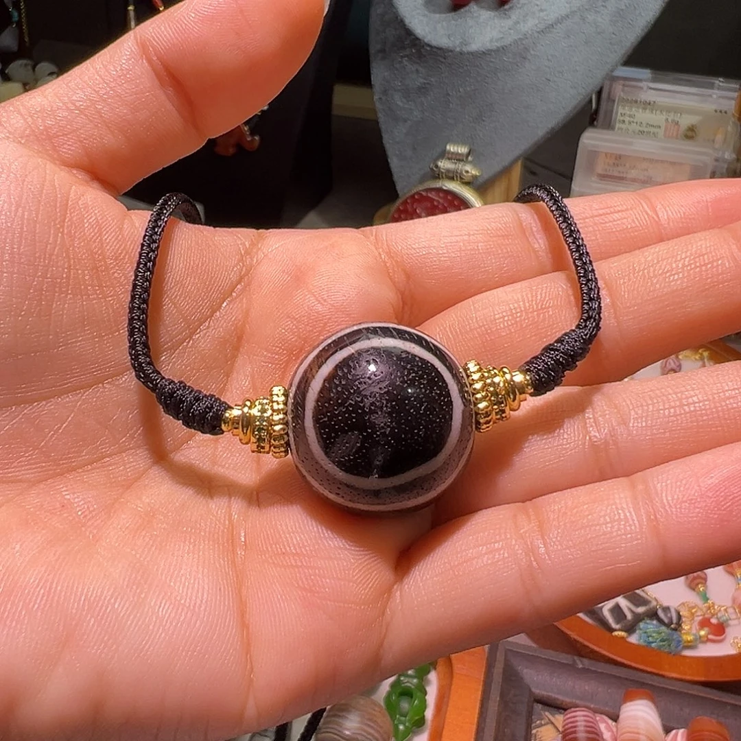 树脂制品邦提克锁骨链