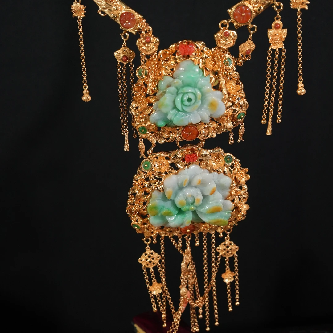 2.12香港王老板-翡翠镶嵌吊坠4e190