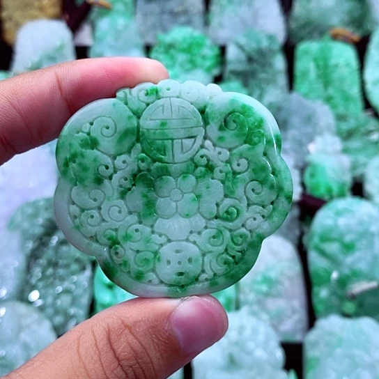 翡翠未镶嵌吊坠(不含链)