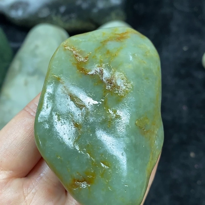 未镶嵌和田玉（糖玉）挂件