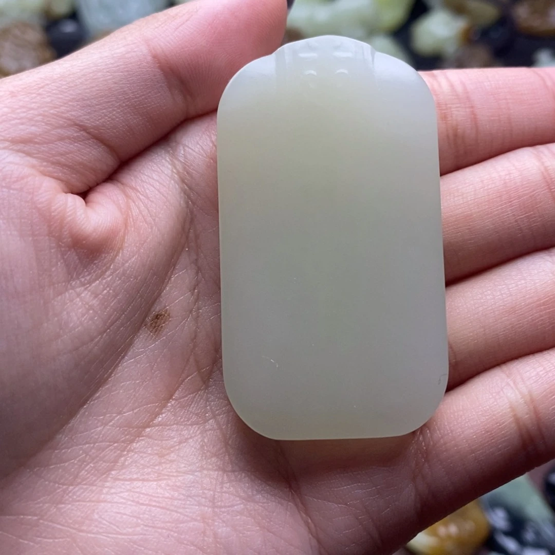 吊坠(不含链)未镶嵌和田玉（糖玉）