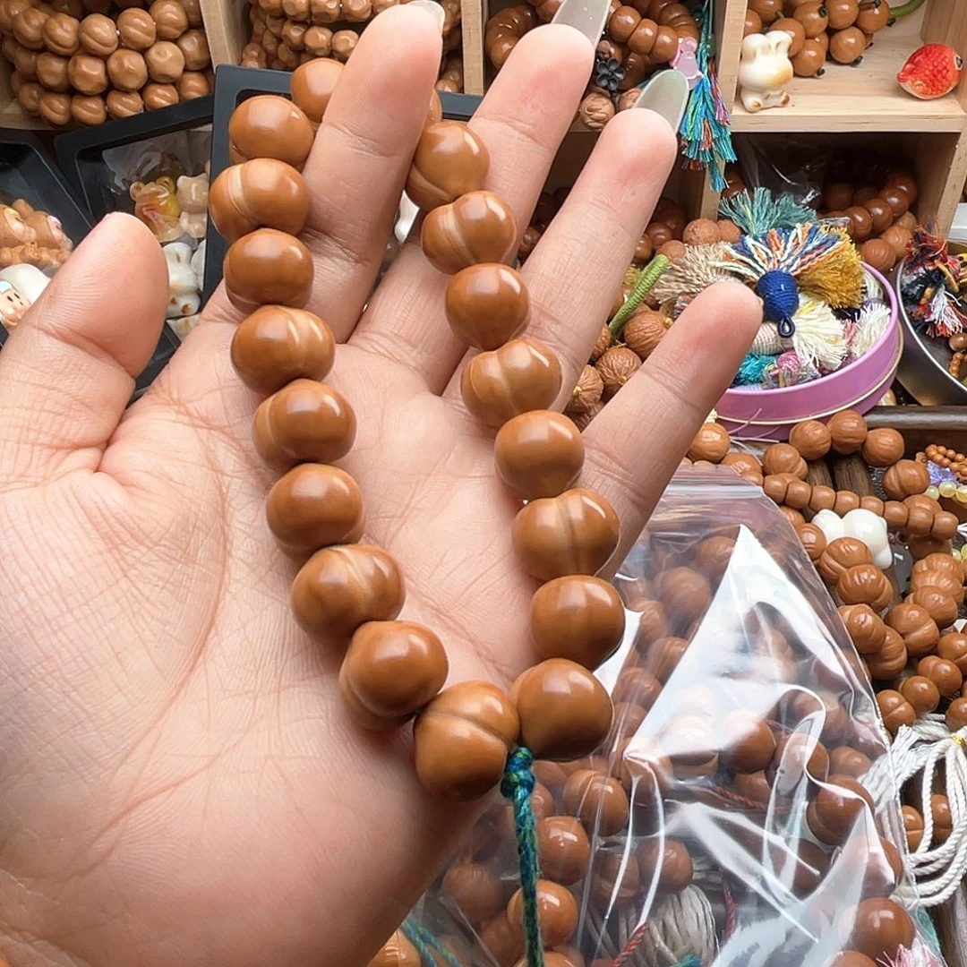 国***旭猴头核桃手串5条微瑕