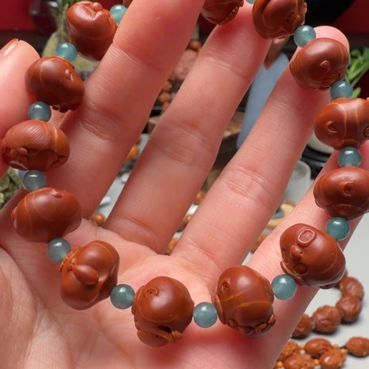 手串/手链橄榄核丑态