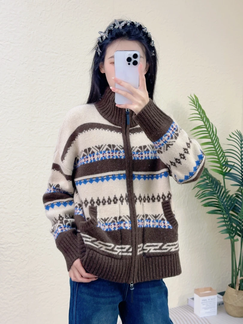 【硬货】5019轻奢时尚老钱宽松短款气质秋冬针织毛衣拉链女开衫