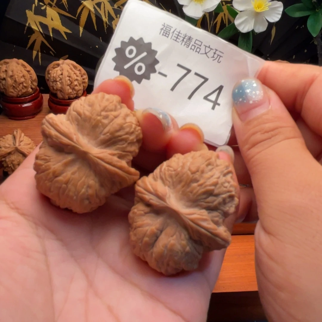 把件文玩核桃37巨肚血麒麟