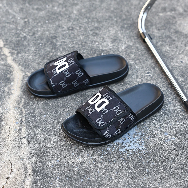 拖鞋男2025夏季潮牌网红超火外穿防滑防臭运动踩屎感户外沙滩凉鞋