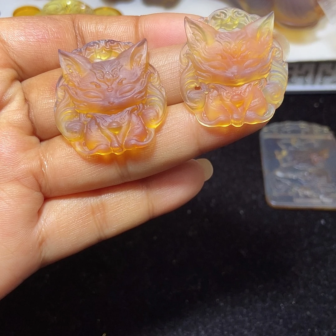 琥珀颈饰未镶嵌缅甸天然琥珀吊坠