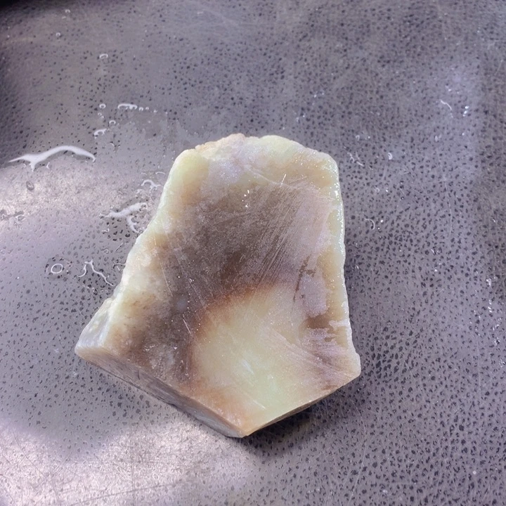 和田玉（糖玉）和田玉原石未镶嵌归****g