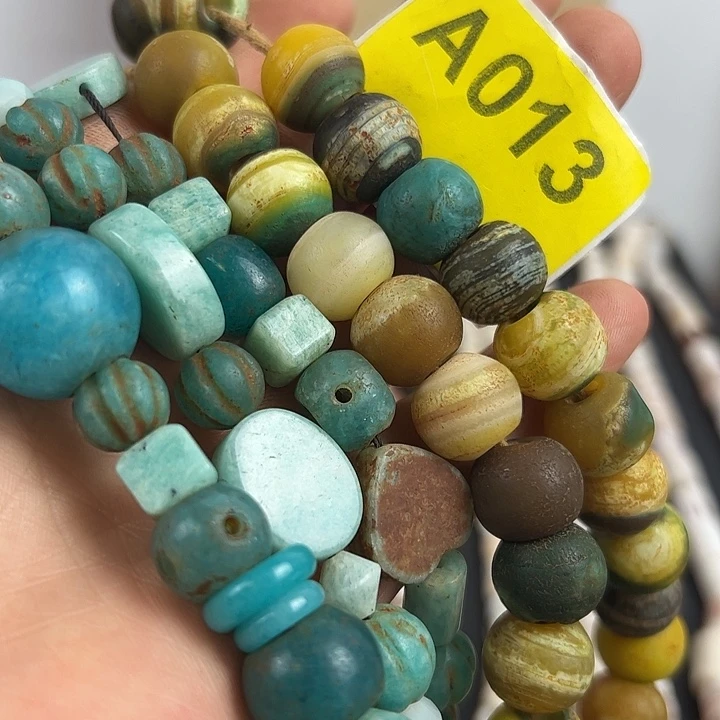 小***爱玛瑙/玉髓颈饰未镶嵌