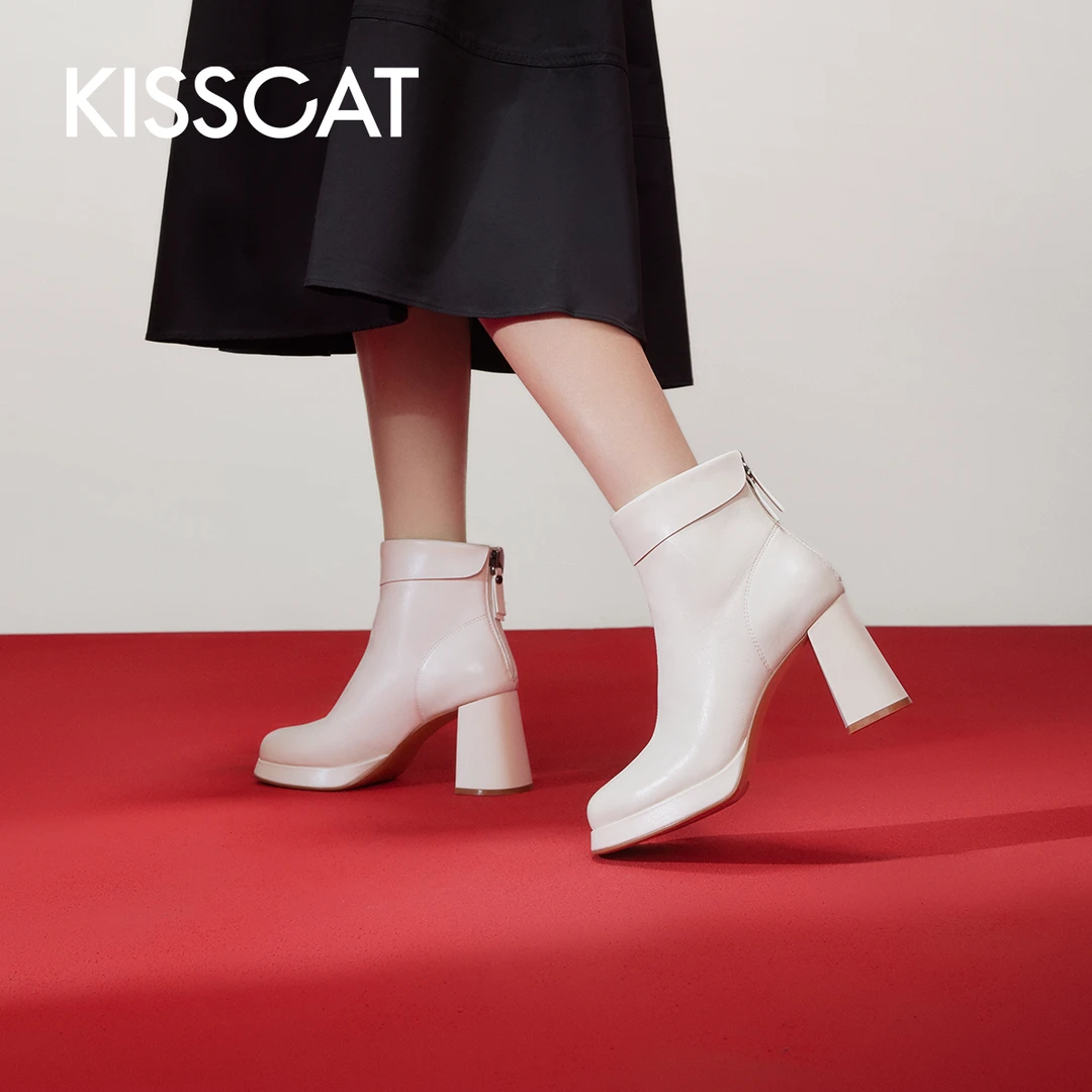 【杨光专属】接吻猫新款时尚厚水台粗跟翻折靴筒时装靴KA43536-12