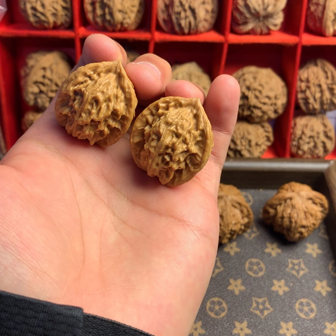 吊坠文玩核桃31尺寸手捻盘山128