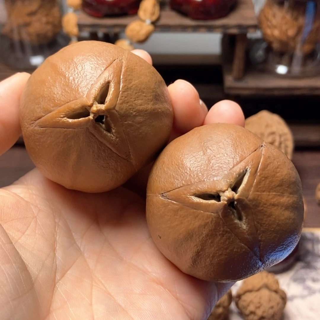 文玩核桃把件D****龍大橄榄核58
