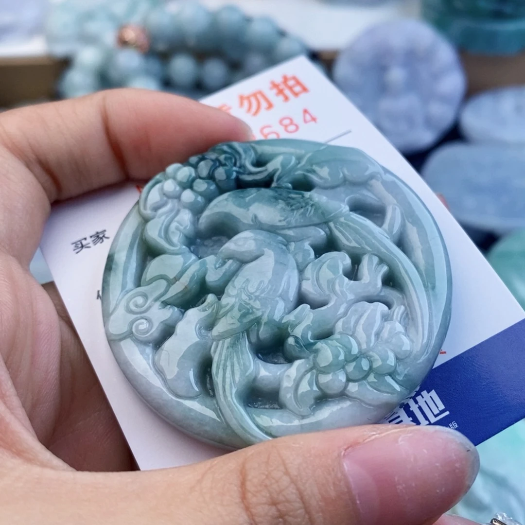 翡翠未镶嵌吊坠(不含链)