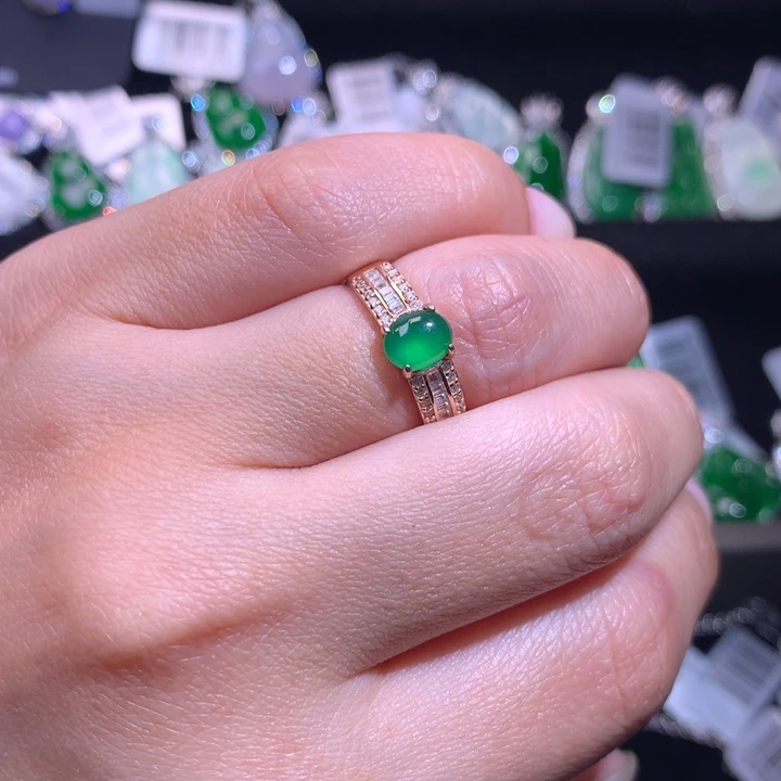 【闪购商品】银S925镶嵌戒指翡翠