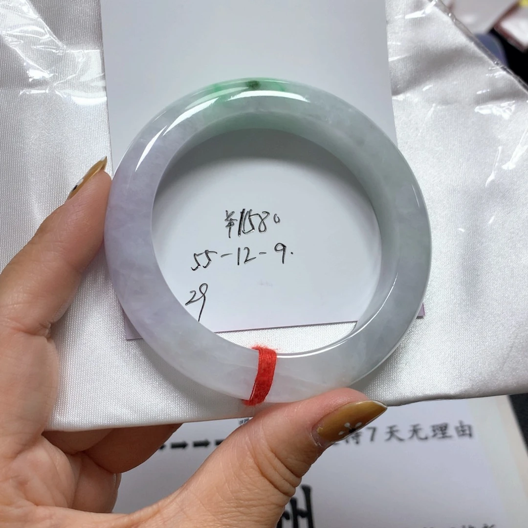 翡翠手镯未镶嵌29