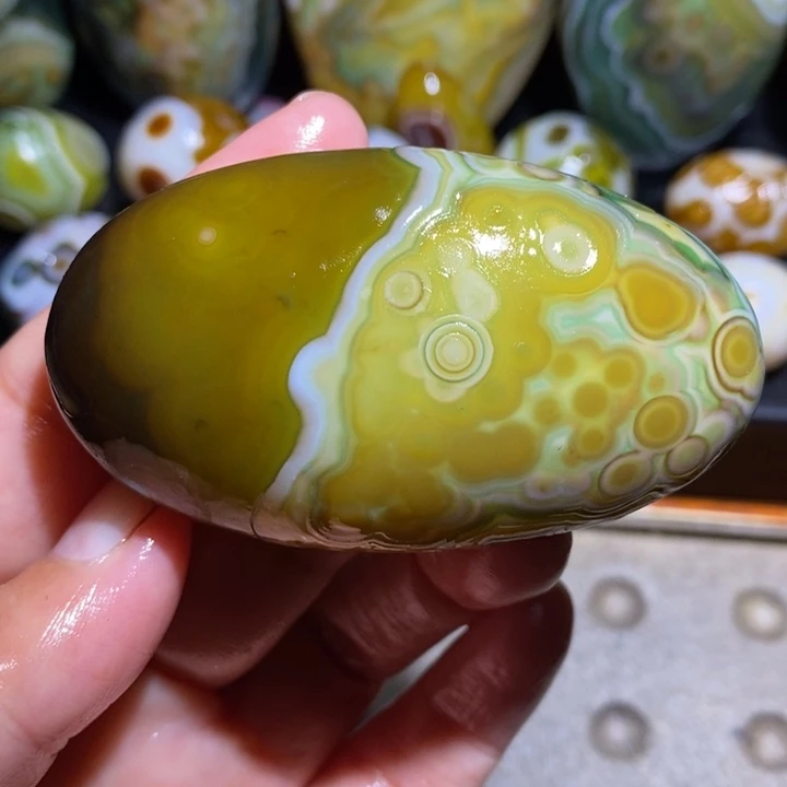 未镶嵌玛瑙/玉髓珠宝半成品52