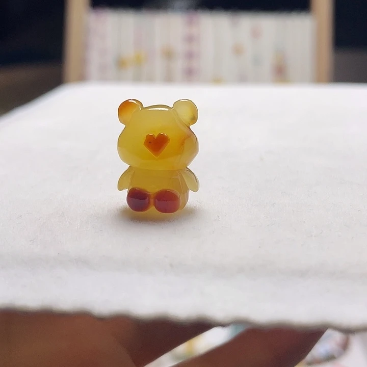 蜜蜡未镶嵌裸石蜜蜡小熊