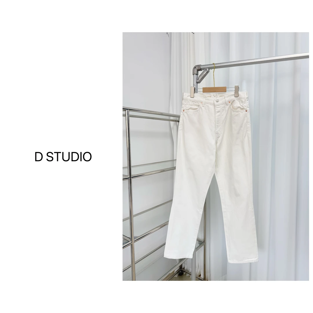 D STUDIO 白色直筒牛仔裤D2554