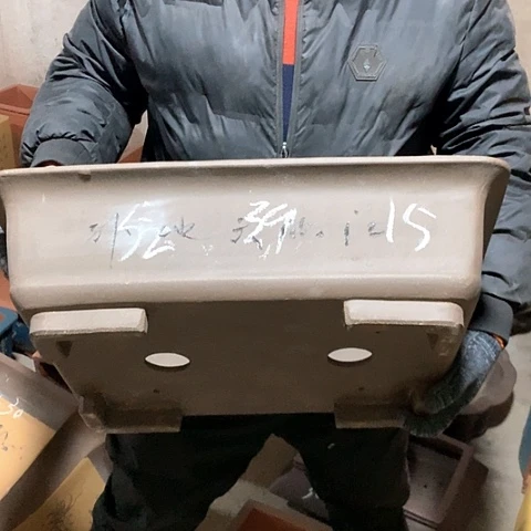 紫砂花盆手工制作