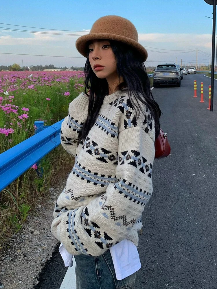 长袖刺绣常规保暖毛衣套头日系冬季秋冬ins百搭韩版外穿