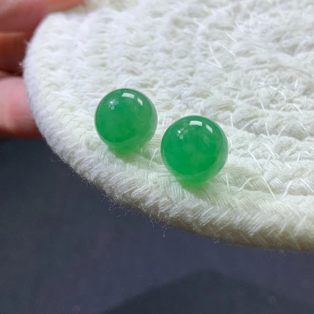 【宝珠翡翠】天然缅甸翡翠A货 卡10.8冰绿色 多样性发货 发其一
