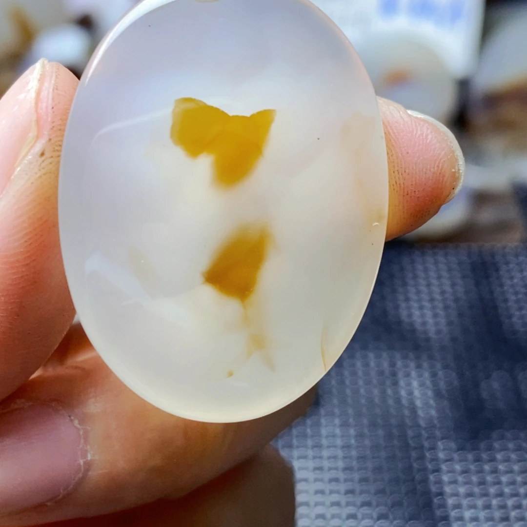 玛瑙/玉髓未镶嵌珠宝半成品