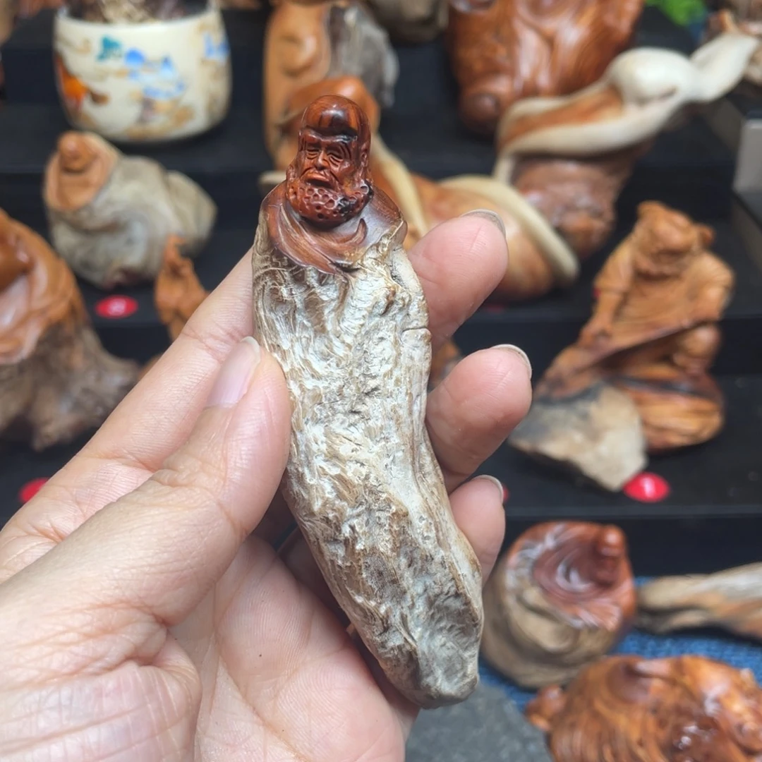 豌***豆柏木（崖柏）sjutututut