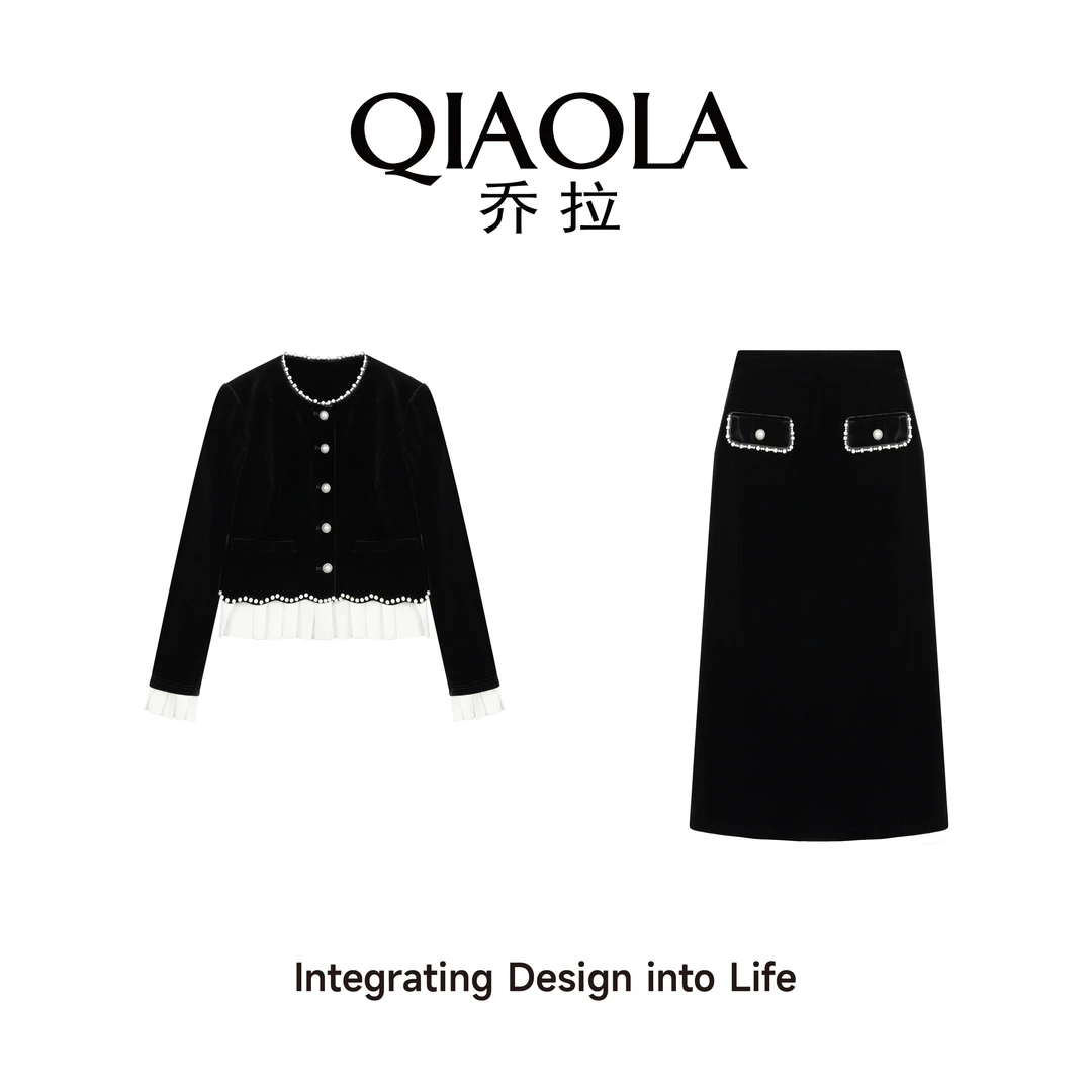 QIAOLA/乔拉【雅典夜韵】秋冬季丝绒珍珠圆领拼接摆A版时尚套装