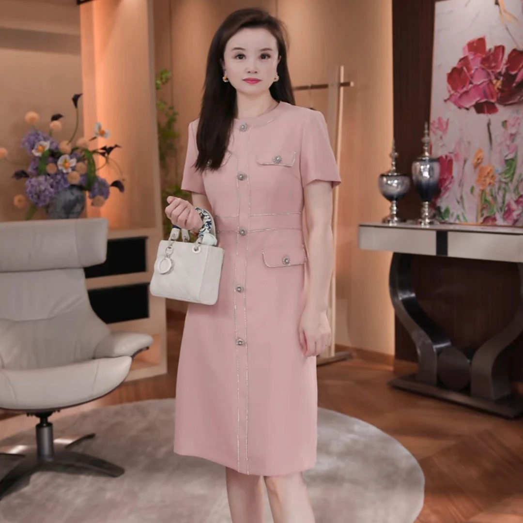 唯伊公馆夏季新款女士圆领轻职风时尚夹钻条修身轻奢连衣裙98701