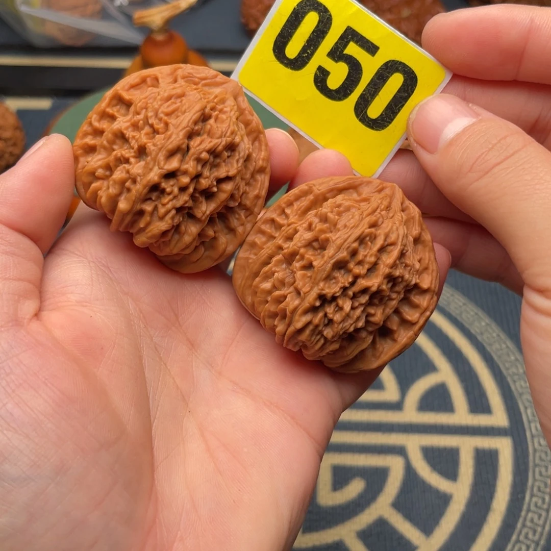 文玩核桃吊坠44全品楼050号