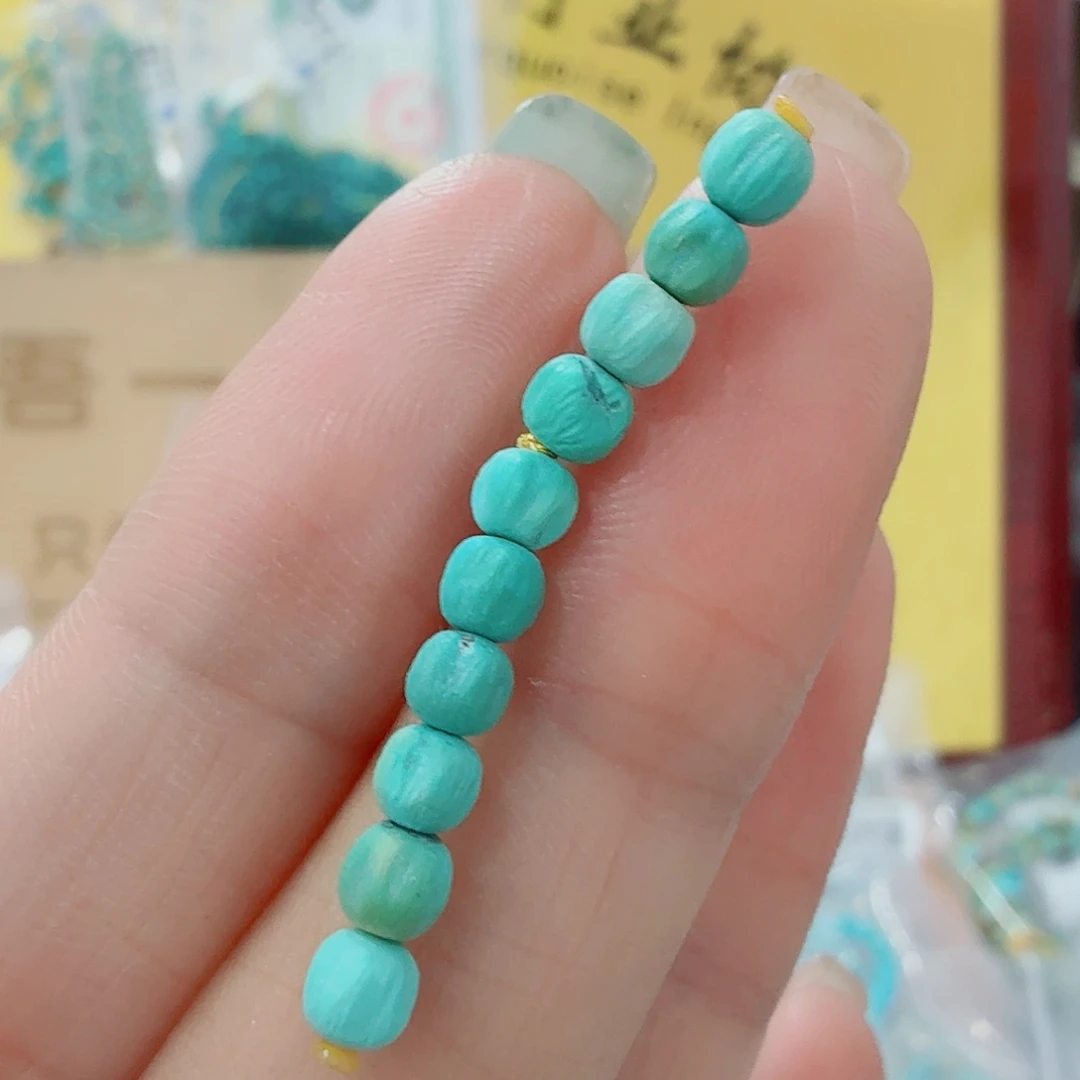 未镶嵌绿松石珠宝奇石