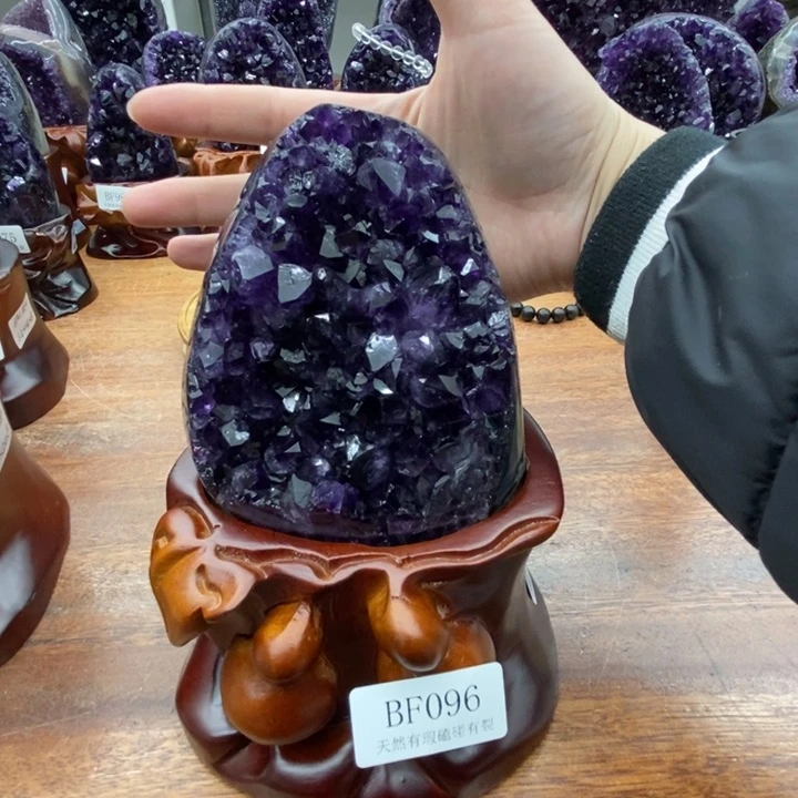 紫晶大型摆件（非配饰）未镶嵌