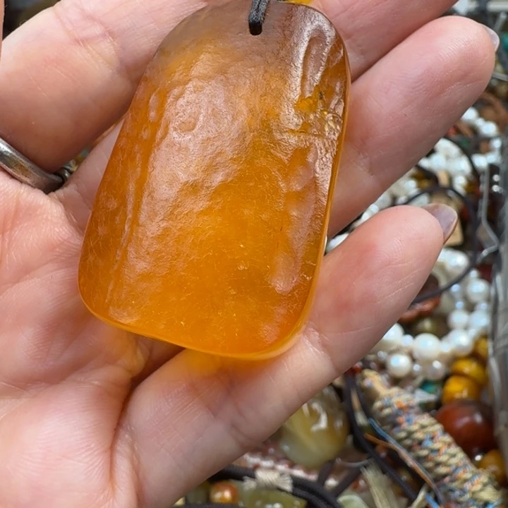 荼***荼翡翠散珠翡翠随形原石手工打造