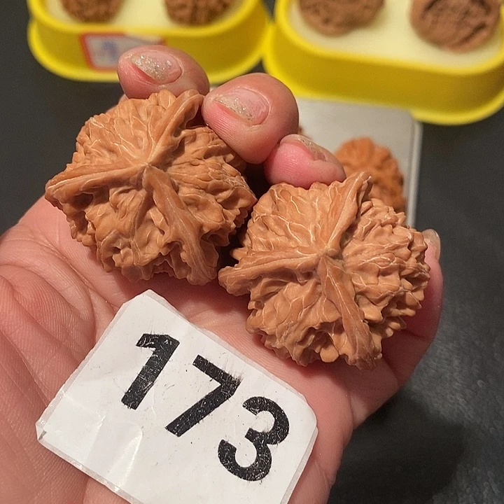 文玩核桃吊坠38盘山173