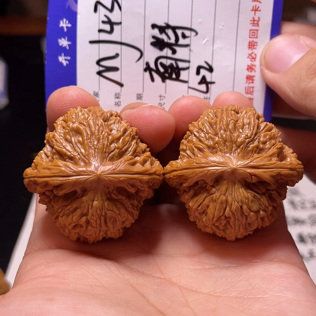 文玩核桃吊坠文玩