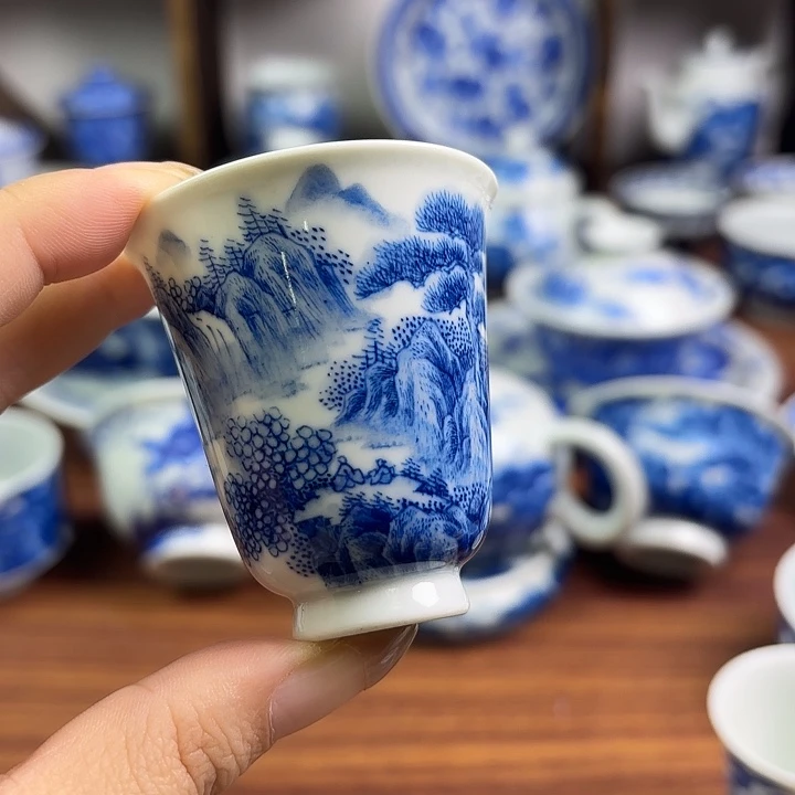 新年美器手绘特惠闻香杯