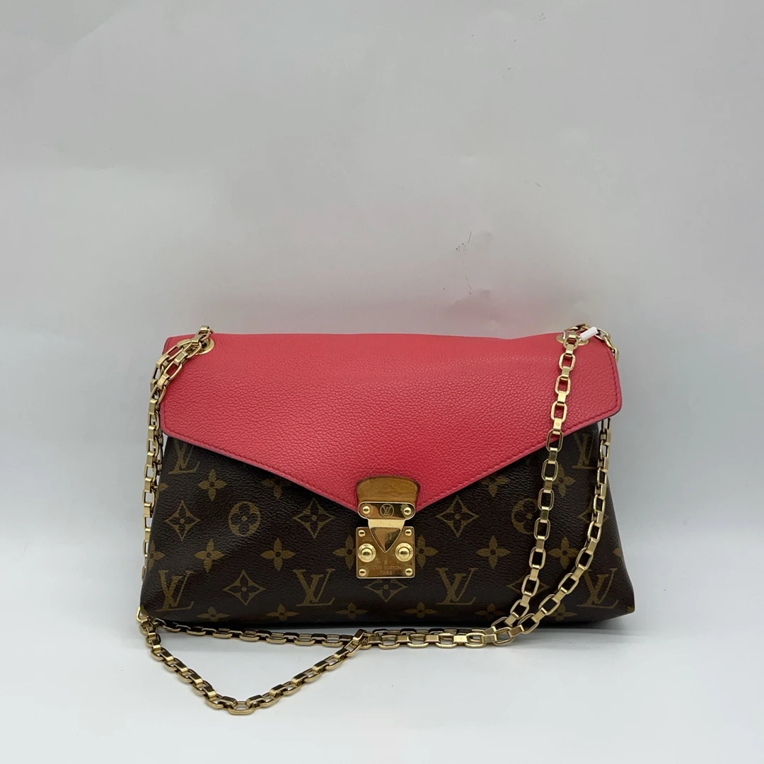 95新 LouisVuitton/路易威登   老花拼红信封包 1539 1162
