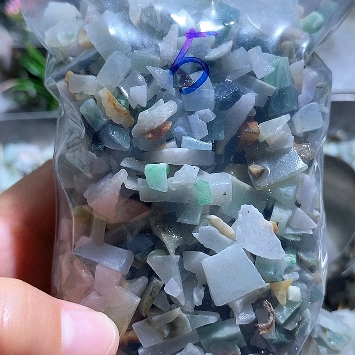 颈饰未镶嵌翡翠枕头料5