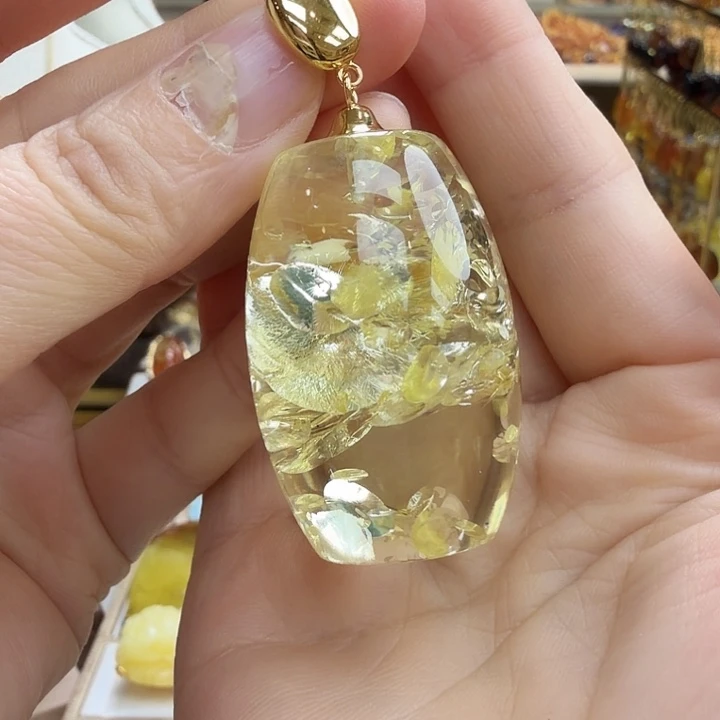 琥珀未镶嵌珠宝奇石