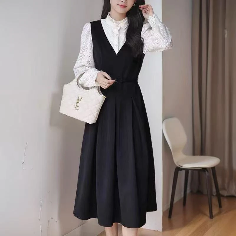 春季挂脖式长袖法式蕾丝拼接时尚长款气质假两件连衣裙ZB25C523