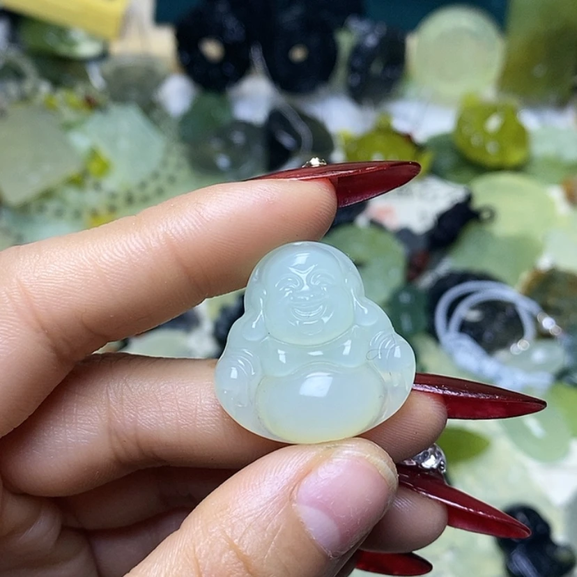 【闪购商品】蛇纹石玉颈饰未镶嵌?****?