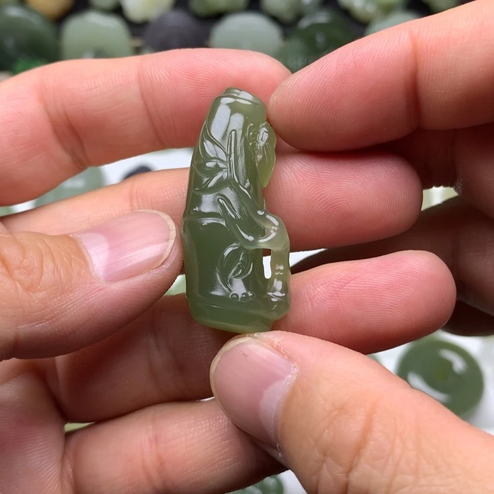 和田玉挂件未镶嵌