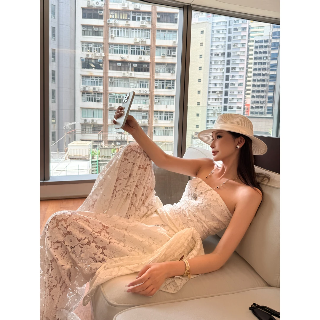 LI婉君又仙又欲蕾丝气质时尚百搭背心显瘦休闲上衣 LWJ25B2T1499