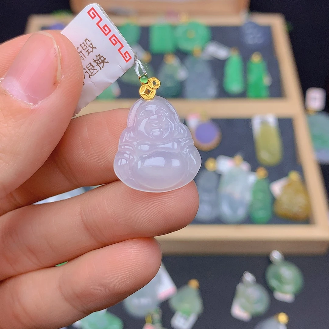 翡翠颈饰18K金镶嵌翡翠