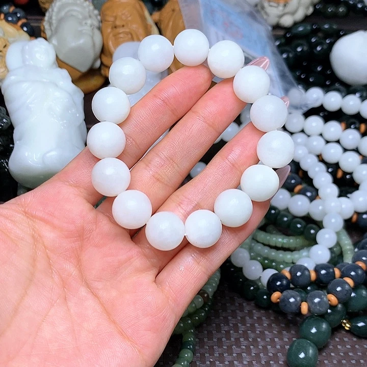 【闪购商品】和田玉未镶嵌颈饰