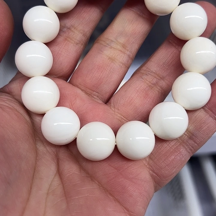 白玉菩提吊坠白色351