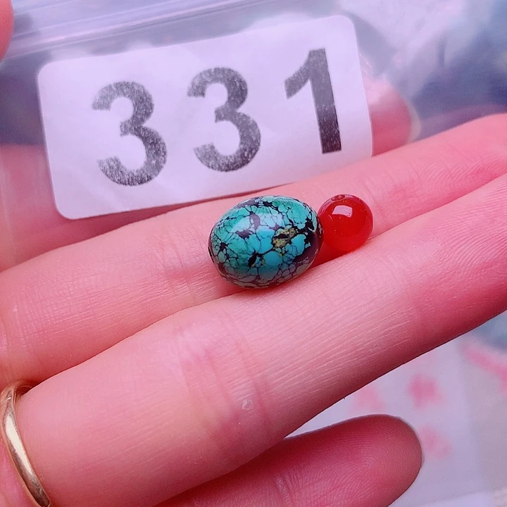 南红玛瑙未镶嵌珠宝奇石