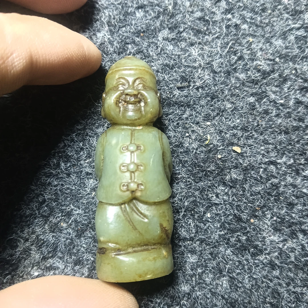 和田玉多面佛吊坠