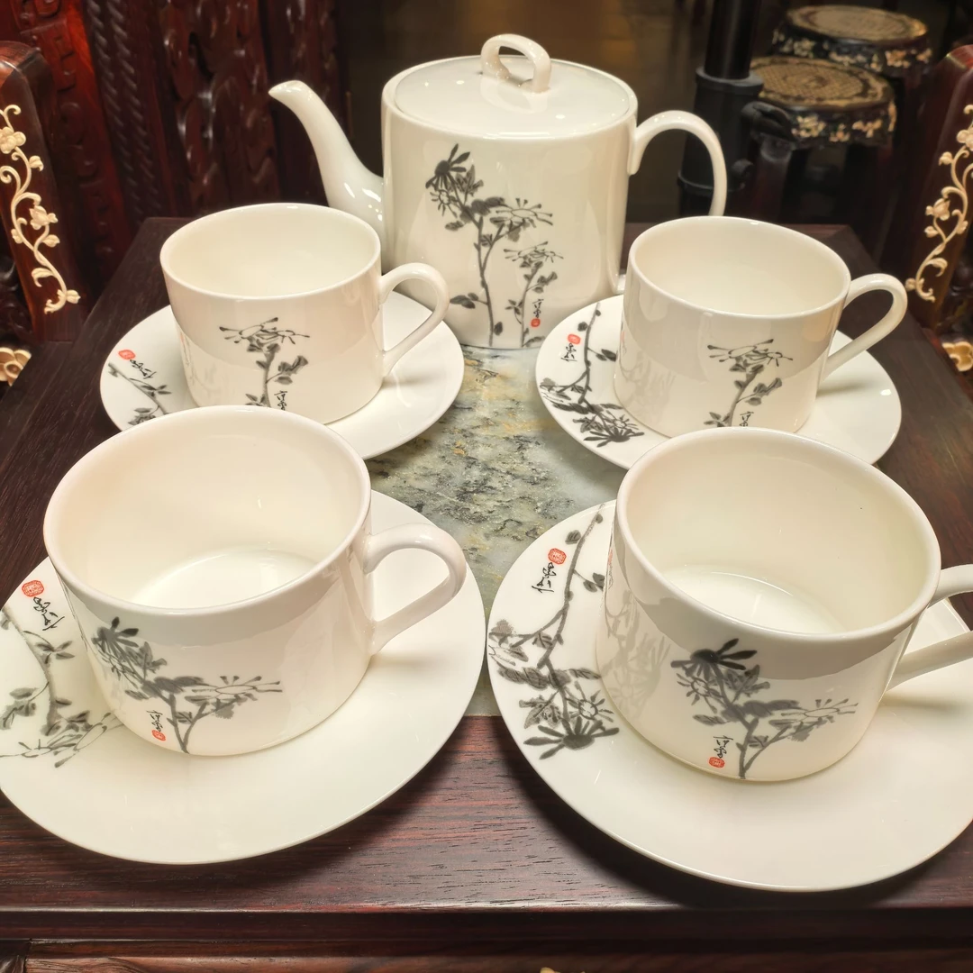 范 曾仿八大题材 骨瓷 茶咖壶杯套装