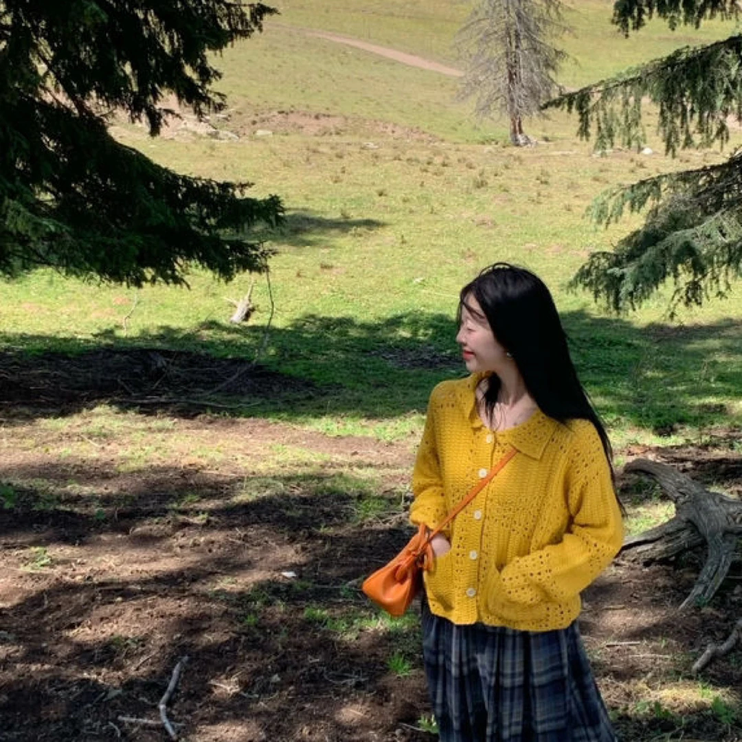 1875早秋韩系针织减龄长袖镂空风上衣